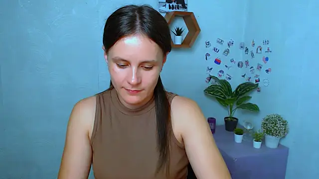 Snapshot of EvelinaMiss_ chatting on 09.20.25 EvelinaMiss online show from 09.20.25