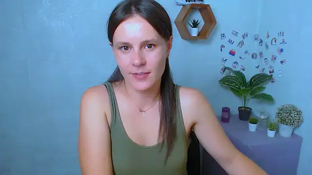 Snapshot of EvelinaMiss_ chatting on 09.21.25 EvelinaMiss online show from 09.21.25
