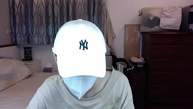 kai101010 online show from 09.30.25