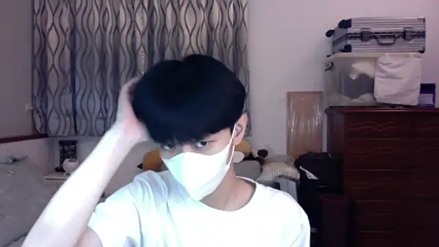 kai101010 online show from 12.03.25