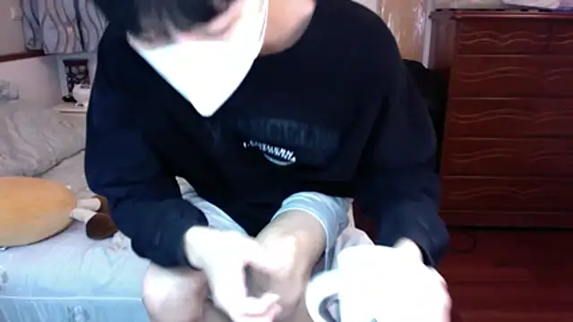 kai101010 online show from 12.22.25