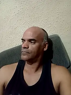 Snapshot of JeffersonRay chatting on 05.05.26 JeffersonRay online show from 05.05.26