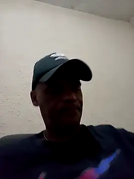 Snapshot of JeffersonRay chatting on 05.09.26 JeffersonRay online show from 05.09.26
