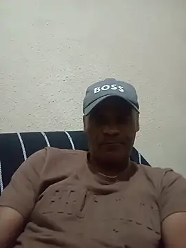 Snapshot of JeffersonRay chatting on 05.18.26 JeffersonRay online show from 05.18.26