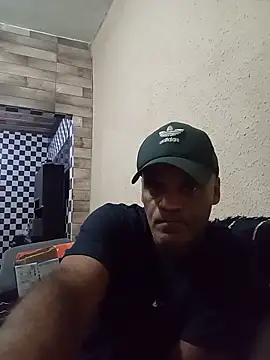 Snapshot of JeffersonRay chatting on 05.20.26 JeffersonRay online show from 05.20.26