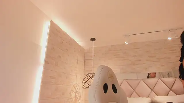 grace daviss online show from 03.19.26