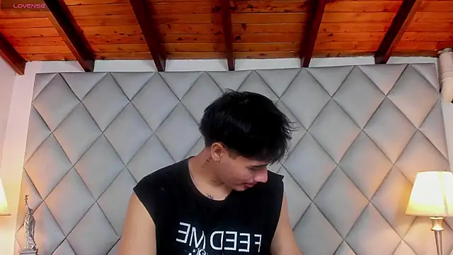 Clement Reyes online show from 11.19.25