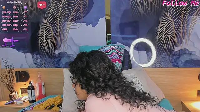 Snapshot of Anabacker01 chatting on 10.04.25 Anabacker01 online show from 10.04.25