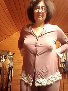 vikimoon11 online show from 10.11.25