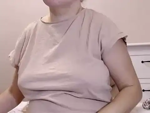 Snapshot of NastyAssxx chatting on 02.15.25 NastyAssxx online show from 02.15.25