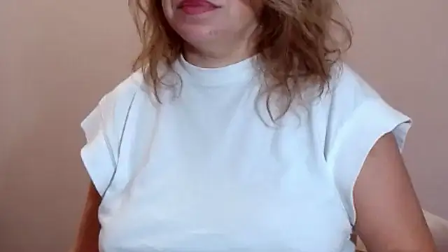 Snapshot of NastyAssxx chatting on 11.02.25 NastyAssxx online show from 11.02.25