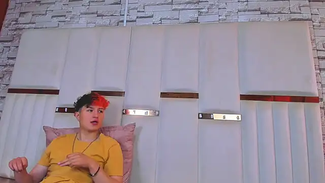 ANLLELOAndANGELA online show from 10.10.25