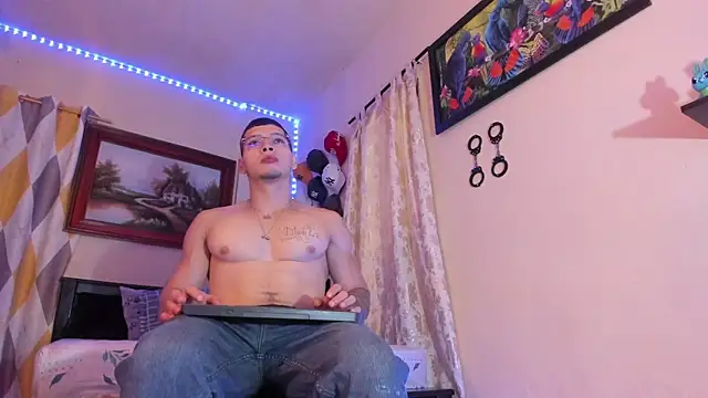 Matt your master  online show from 10.05.25