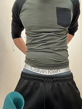 Snapshot of gymratforyouu chatting on 02.17.26 gymratforyouu online show from 02.17.26