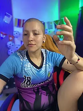 Snapshot of nicocoox chatting on 06.19.26 nicocoox online show from 06.19.26