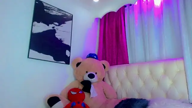 Snapshot of Julia_Bulette1 chatting on 02.08.26 Julia Bulette1 online show from 02.08.26