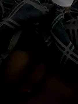 Snapshot of sambergSILVa chatting on 10.21.25 sambergSILVa online show from 10.21.25