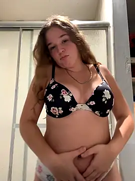 Snapshot of blondefun3818 chatting on 09.30.25 blondefun3818 online show from 09.30.25