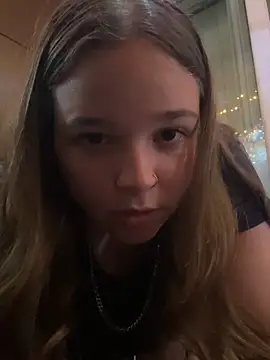 Snapshot of blondefun3818 chatting on 11.16.25 blondefun3818 online show from 11.16.25