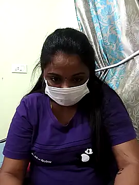 queendivya online show from 10.03.25