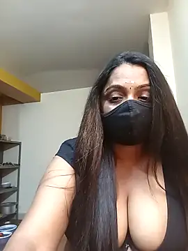 queendivya online show from 03.26.26