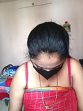 queendivya online show from 05.13.26