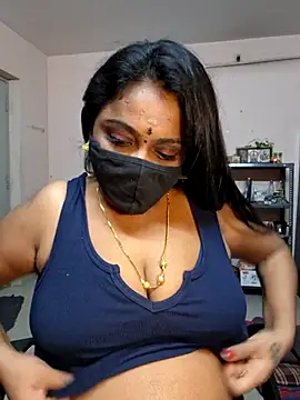 queendivya online show from 06.24.26