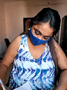 queendivya online show from 06.25.26