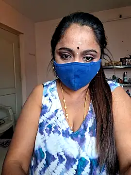 queendivya online show from 06.25.26