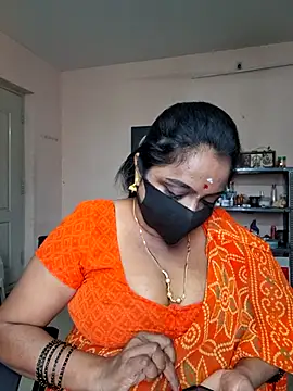 queendivya online show from 07.05.26
