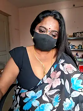 queendivya online show from 07.14.26