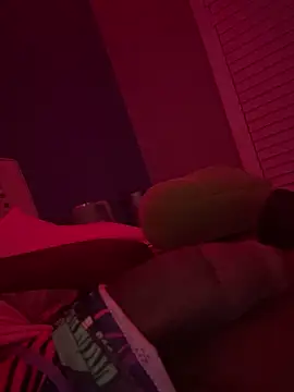 Snapshot of Zayinc chatting on 09.30.25 Zayinc online show from 09.30.25