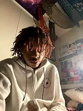 Snapshot of Zayinc chatting on 10.25.25 Zayinc online show from 10.25.25