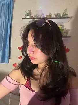 Noamilk online show from 04.17.26