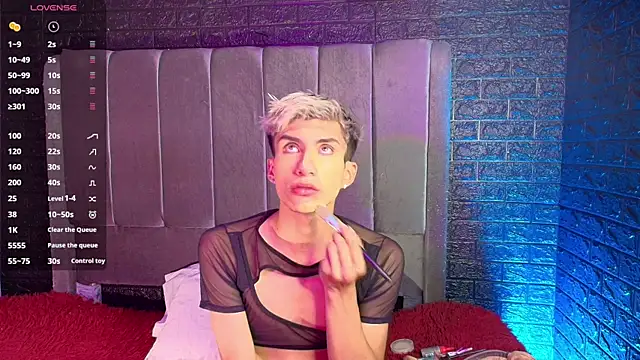 Erick Velveth online show from 11.15.25