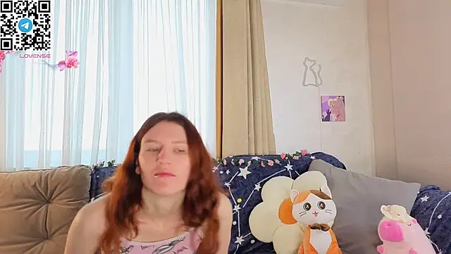 Snapshot of Little_rosy chatting on 07.25.26 Little rosy online show from 07.25.26