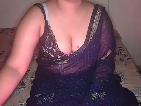 Snapshot of bold_kiara chatting on 05.23.26 bold kiara online show from 05.23.26