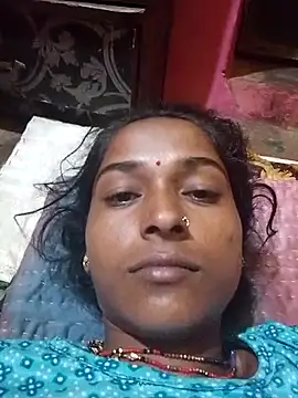 Snapshot of Hot_reshmaji chatting on 10.18.25 Hot reshmaji online show from 10.18.25
