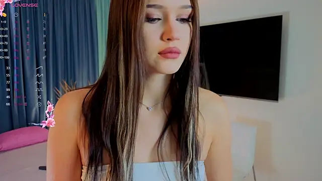 Snapshot of Purple_Rise chatting on 10.01.25 Purple Rise online show from 10.01.25