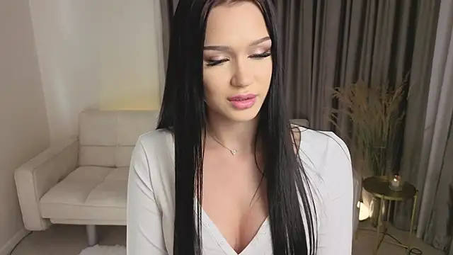 Snapshot of Purple_Rise chatting on 10.19.25 Purple Rise online show from 10.19.25