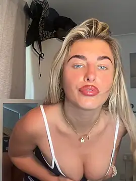 BabyBluexox online show from 06.25.26