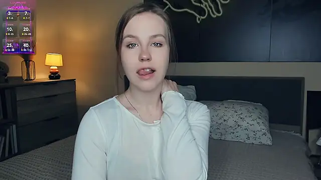 MaliaBourraine online show from 10.14.25