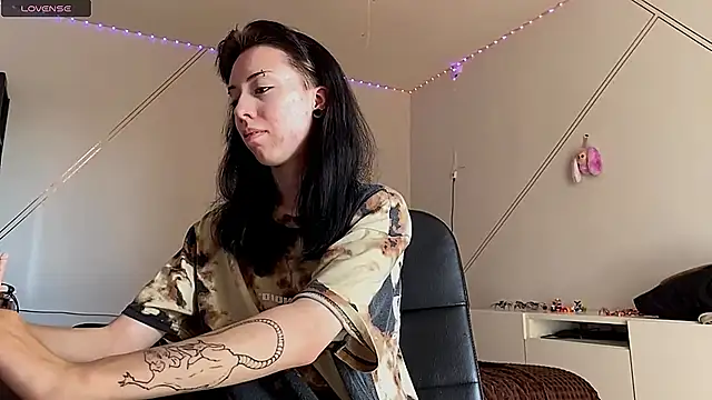 hello veronica online show from 10.03.25