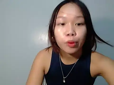 Snapshot of AsianFuckGirl69 chatting on 10.20.25 AsianFuckGirl69 online show from 10.20.25