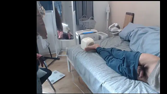 leeyoung  online show from 03.06.26