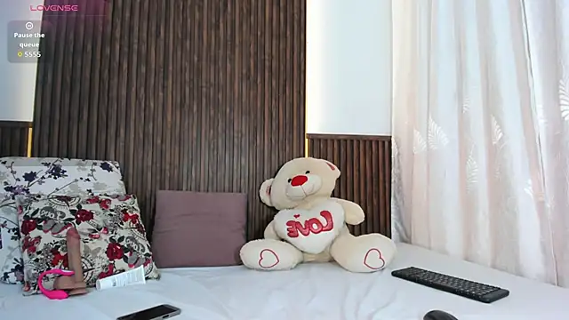 tifanny doll01 online show from 11.20.25