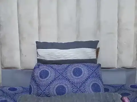 SexyBear012 online show from 09.28.25