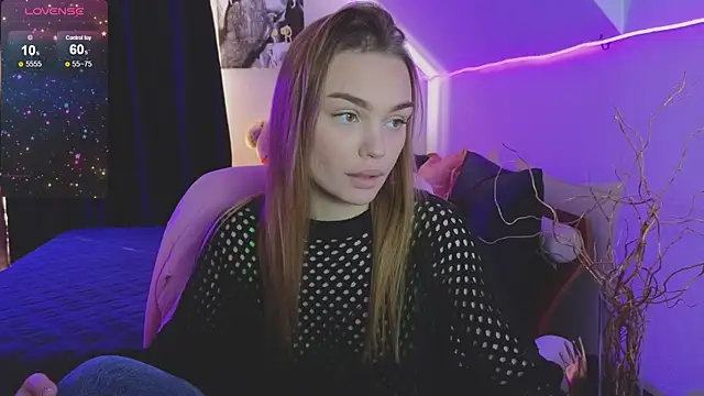 KitsyMoore online show from 10.18.25