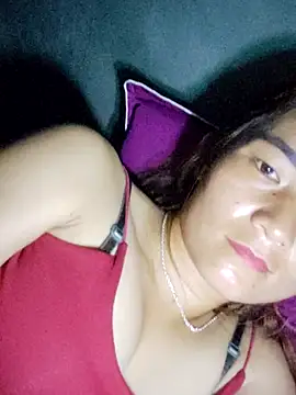 Snapshot of phuongxinhxan chatting on 09.22.25 phuongxinhxan online show from 09.22.25