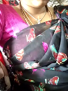 sweetqueen143 online show from 11.13.25